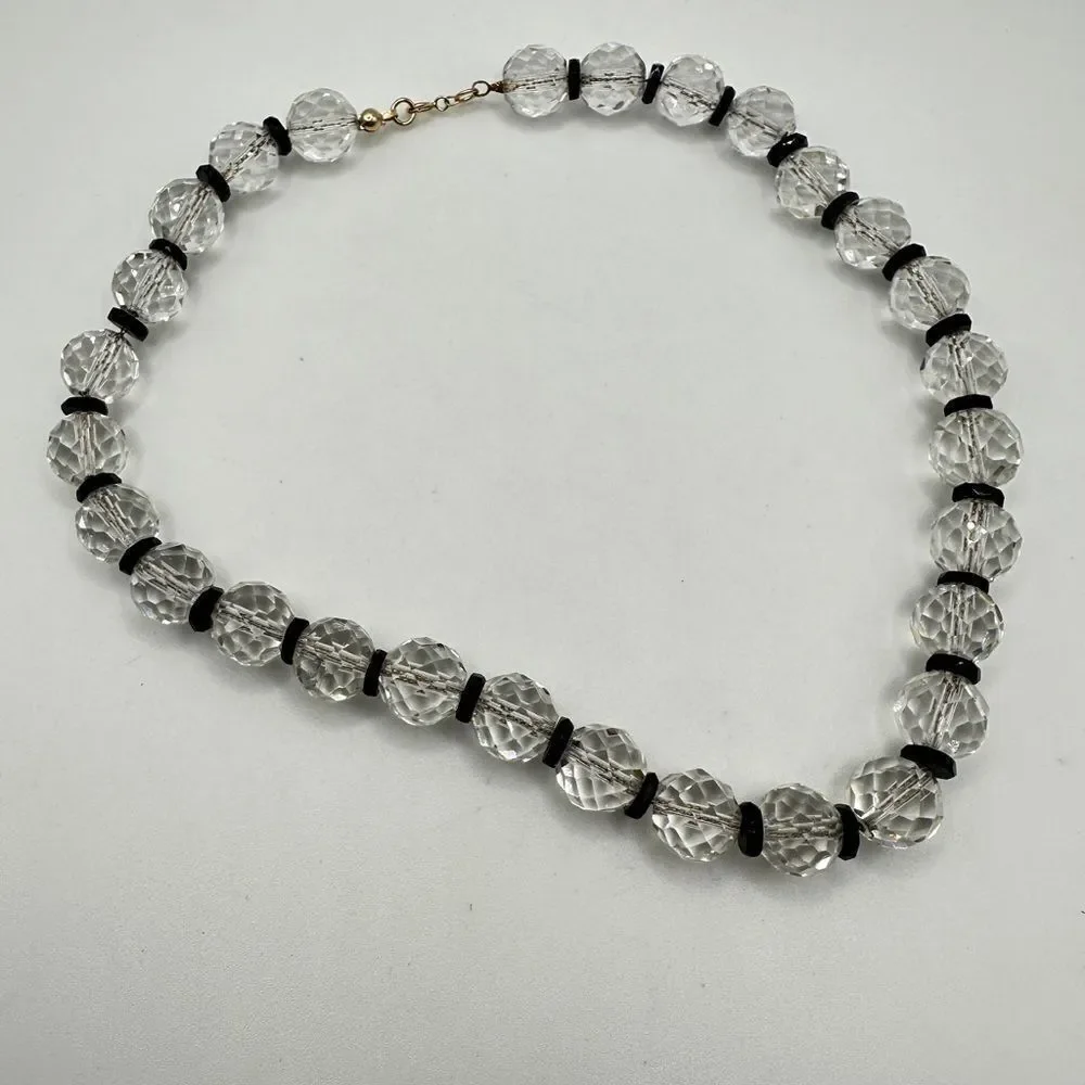 15” faceted Crystal necklace strung on a 10kt yellow gold chain! - Picture 7 of 12